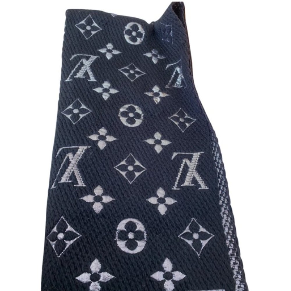 Louis Vuitton Black and Silver Logo Scarf